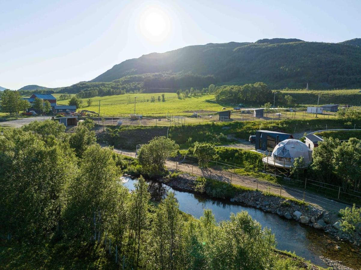 Storjord Farmstay Glamping Tromsø Exterior foto